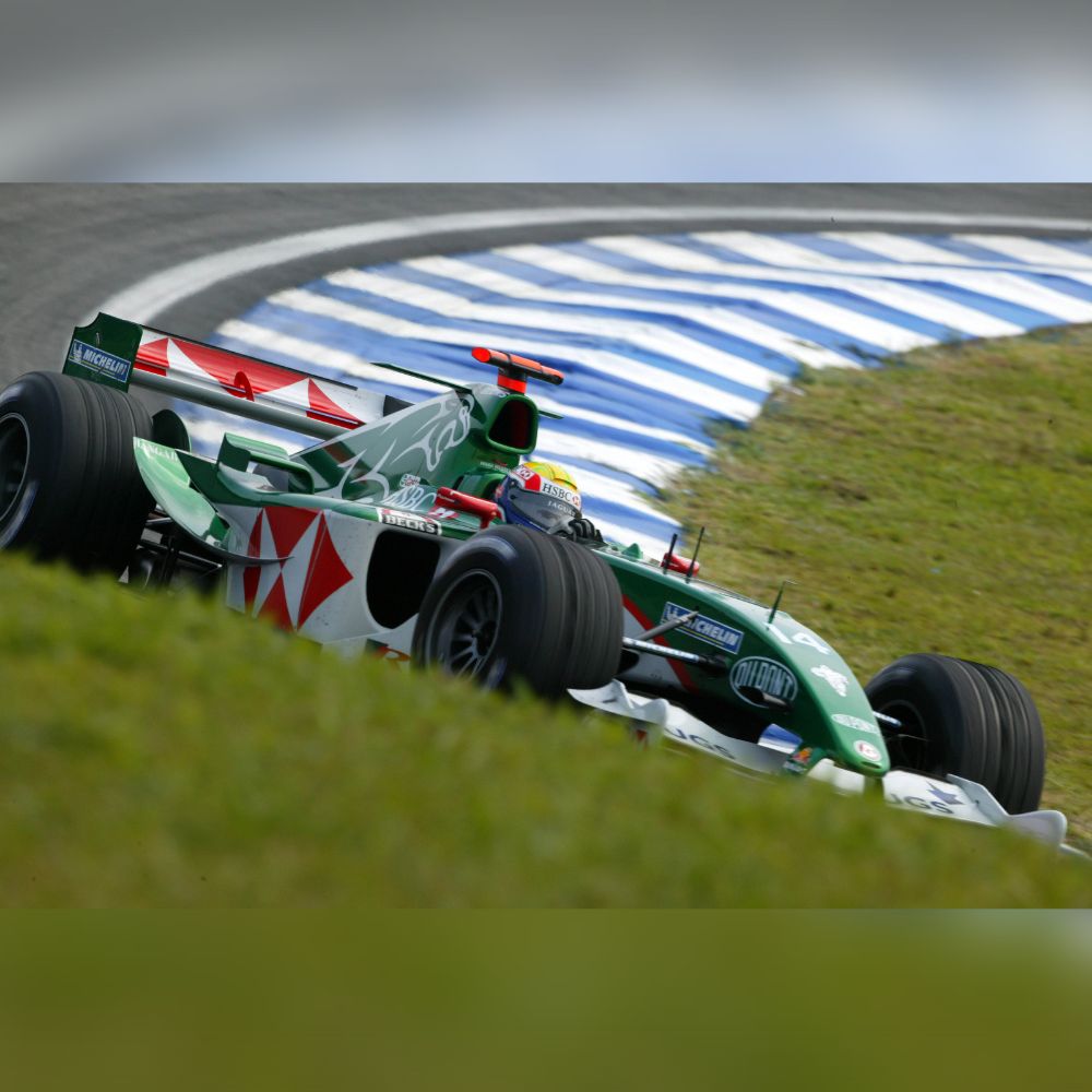 Jaguar Racing R5 Formula 1 Car Jaguar Racing R5 Formula 1 Car