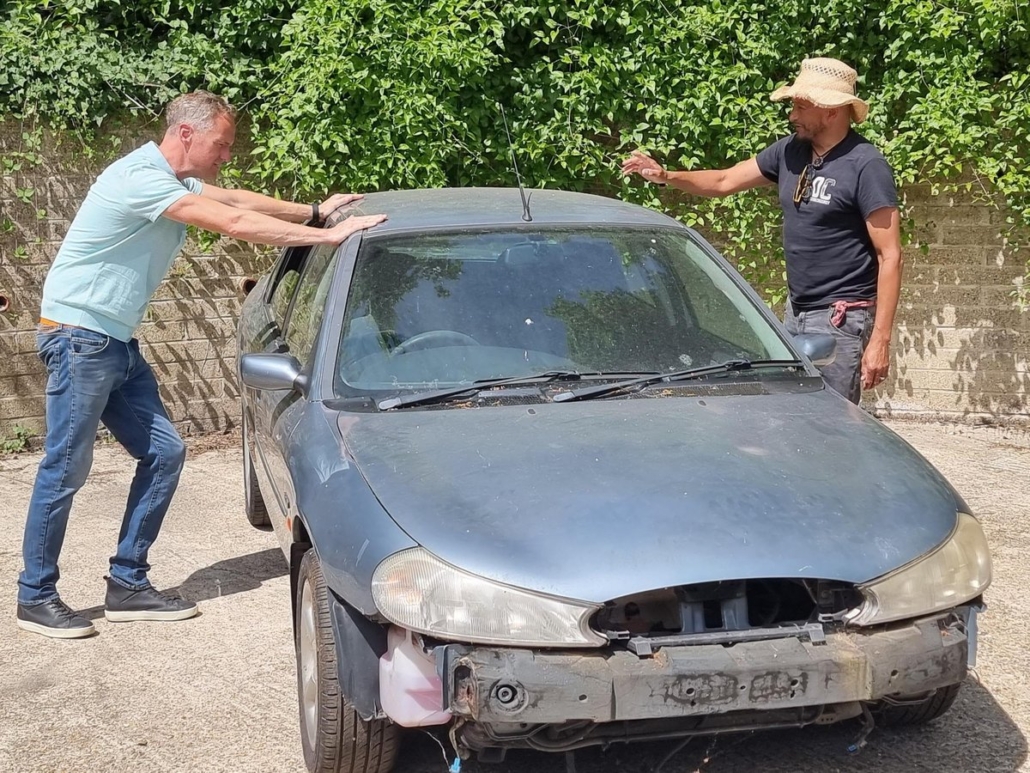 Ford Mondeo Restoration by Car SOS